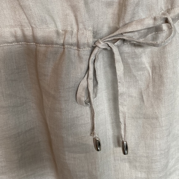 Nikibiki Linen Dress - Picture 4 of 4